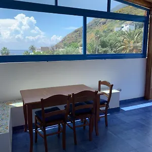 Il Vulcano A Piedi Stromboli