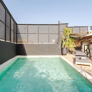 Pensión Basidi Piscine Chauffee Sur Le Toit De La Medina, Marrakesh